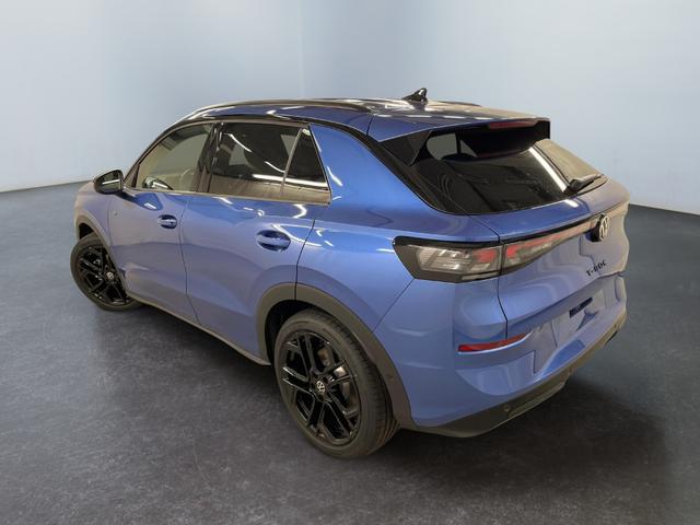 Volkswagen T-Roc R-Line 1.5 eTSI 150PS/110kW DSG7 2026 *Neues Modell* | +AHK +BlackStyle +19" ALU +IQ.Licht-Matrix +NAVI 
