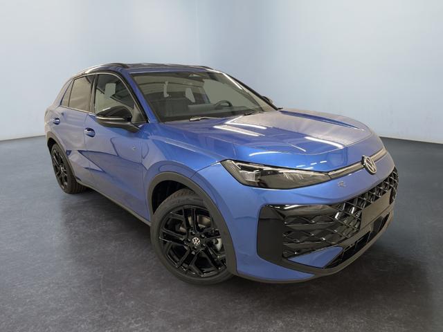 Volkswagen T-Roc - R-Line 1.5 eTSI 150PS/110kW DSG7 2026 *Neues Modell* | +AHK +BlackStyle +19" ALU +IQ.Licht-Matrix +NAVI