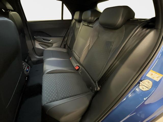 T-Roc R-Line 1.5 eTSI 150PS/110kW DSG7 2026 *Neues Modell* | +AHK +BlackStyle +19" ALU +IQ.Licht-Matrix +NAVI 