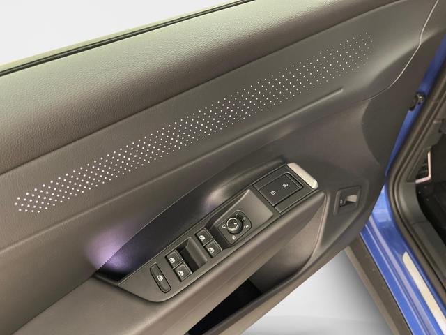 T-Roc R-Line 1.5 eTSI 150PS/110kW DSG7 2026 *Neues Modell* | +AHK +BlackStyle +19" ALU +IQ.Licht-Matrix +NAVI 