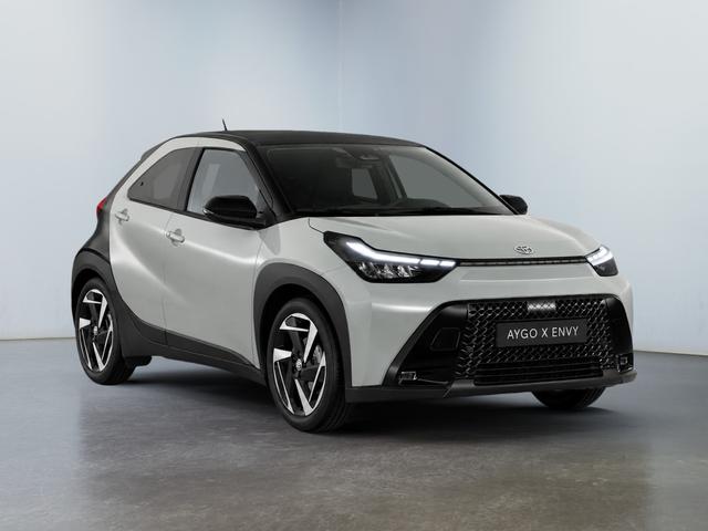Toyota Aygo X - Envy 1.5 Hybrid 116PS/85kW CVT 2026 +Faltdach +18" ALU +RFK +SHZ +LED +2-Zonen Klima