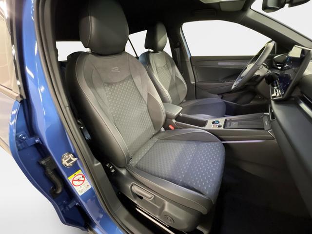 T-Roc R-Line 1.5 eTSI 150PS/110kW DSG7 2026 *Neues Modell* | +AHK +BlackStyle +19" ALU +IQ.Licht-Matrix +NAVI 