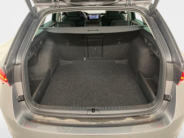 Skoda Octavia Combi Selection 1.5 eTSI mHEV 150PS/110kW DSG7 2026 +AHK+SUNSET+3-ZONE+RFK+KESSY+EL.HECK+BHZ. LENKRAD 