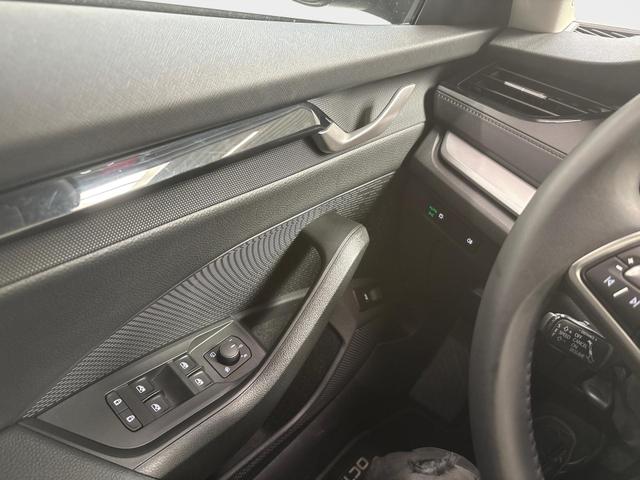 Skoda Octavia Combi Selection 1.5 eTSI mHEV 150PS/110kW DSG7 2026 +AHK+SUNSET+3-ZONE+RFK+KESSY+EL.HECK+BHZ. LENKRAD 