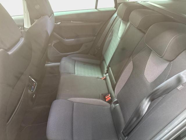Skoda Octavia Combi Selection 1.5 eTSI mHEV 150PS/110kW DSG7 2026 +AHK+SUNSET+3-ZONE+RFK+KESSY+EL.HECK+BHZ. LENKRAD 