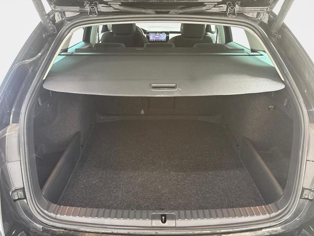 Skoda Octavia Combi Selection 1.5 eTSI mHEV 150PS/110kW DSG7 2026 +AHK+SUNSET+3-ZONE+RFK+KESSY+EL.HECK+BHZ. LENKRAD 