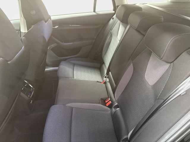 Skoda Octavia Combi Selection 1.5 eTSI mHEV 150PS/110kW DSG7 2026 +AHK+3-ZONE+RFK+KESSY+EL.HECK+BHZ. LENKRAD 