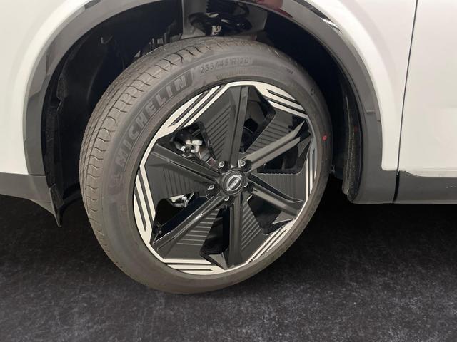Nissan Qashqai Tekna+ 1.3 MHEV 158PS/116kW Xtronic 2026 +20"ALU+PANO+BOSE+HuD 
