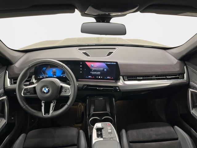 X1 sDrive 18i X-Line 136PS/100kW Steptronic 2026 | +AHK +M-Sport +NAVI +Adaptive LED +RFK +El. Heckklappe +HiFi-Soundsystem 