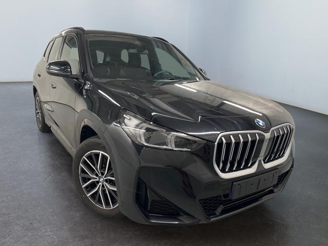 BMW X1 - sDrive 18i X-Line 136PS/100kW Steptronic 2026 | +AHK +M-Sport +NAVI +Adaptive LED +RFK +El. Heckklappe +HiFi-Soundsystem