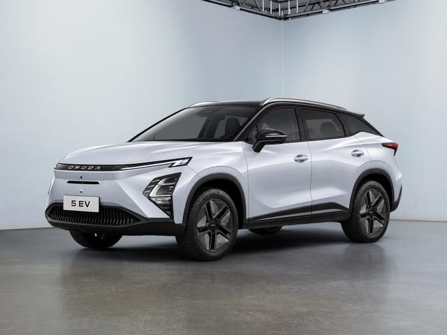 5 EV - Premium 211PS/155kW 61kWh 430km WLTP, 2026 | +18"Alu +Panoramadach +360&deg;Kamera +ACC +Totwinkel +SmartKey +Sitzhzg&Bel&uuml;ftung +Lenkradhzg +SonySound +W&auml;rmepumpe +Elektr.Heckklappe +Navi +WirelessCarPlay