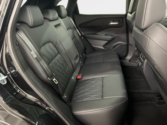 Nissan Qashqai Tekna+ 1.3 MHEV 158PS/116kW Xtronic 2026 +20"ALU+PANO+BOSE+HuD 