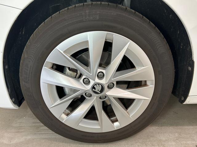 Skoda Octavia Combi Selection 1.5 eTSI mHEV 150PS/110kW DSG7 2026 | +AHK +Get&ouml;nte Scheiben +RFK +KESSY +El. Heckklappe +ACC +BHZ. Lenkrad & Sitze V+H. 