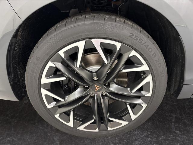 Cupra Terramar VZ 2.0 TSI 265PS/195kW 4x4 DSG7 2026 | +20" ALU +AHK +Standheizung +NAVI +Immersive +HD Matrix +5-Jahre Garantie 