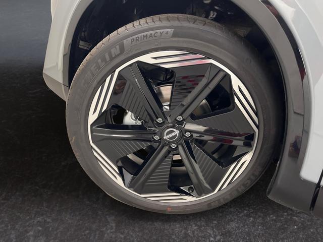 Nissan Qashqai Tekna+ 1.3 MHEV 158PS/116kW Xtronic 2026 +20"ALU+PANO+BOSE+HuD 