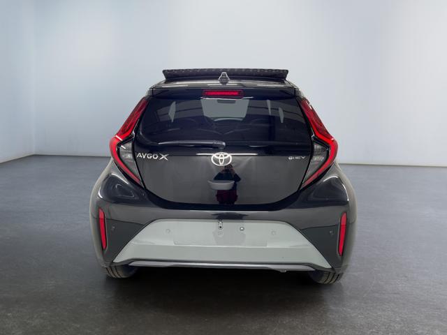 Aygo X Envy 1.5 Hybrid 116PS/85kW CVT 2026 +Faltdach +18" ALU +RFK +SHZ +LED +2-Zonen Klima 