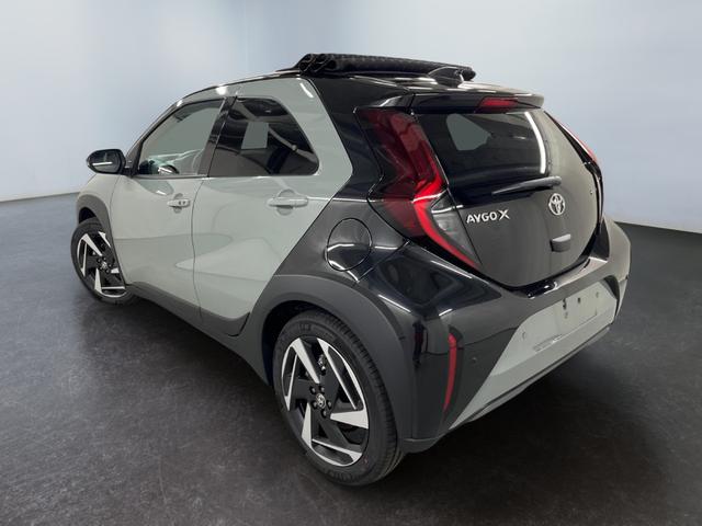 Toyota Aygo X Envy 1.5 Hybrid 116PS/85kW CVT 2026 +Faltdach +18" ALU +RFK +SHZ +LED +2-Zonen Klima 