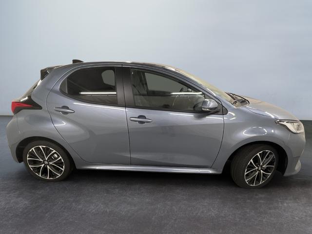 Toyota Yaris Active Plus Tech 1.5 VVT-i Hybrid 116PS/85kW CVT 2026 +17" ALU +RFK +Smart-Entry +LED +Get&ouml;nte Scheiben +Parksensor V+H 