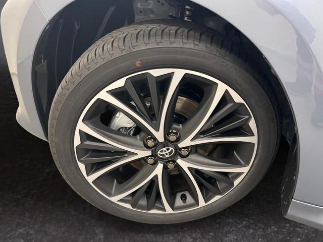 Toyota Yaris Active Plus Tech 1.5 VVT-i Hybrid 116PS/85kW CVT 2026 +17" ALU +RFK +Smart-Entry +LED +Get&ouml;nte Scheiben +Parksensor V+H 