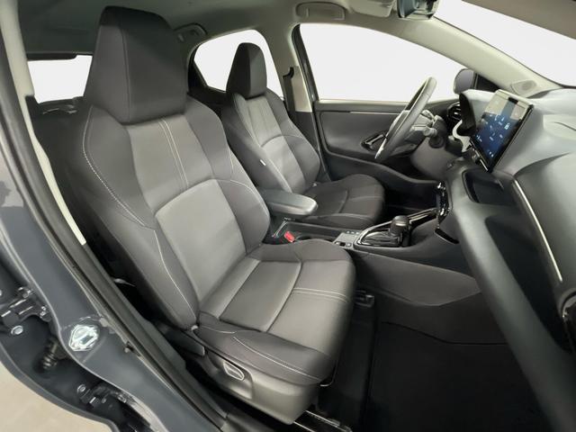 Toyota Yaris Active Plus Tech 1.5 VVT-i Hybrid 116PS/85kW CVT 2026 +17" ALU +RFK +Smart-Entry +LED +Get&ouml;nte Scheiben +Parksensor V+H 