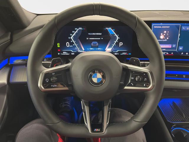 5er Touring 520i M-Sport 190PS/140kW Steptronic +AHK +20" +MSportpaket +MSportfahrwerk +DrivingAssistantPlus +AdaptiveLED +HarmanKardon +DigitalKey +ParkAssist +Sitzhzg +WirelessCharging +Sonnenschutzverglasung +ShadowLine 