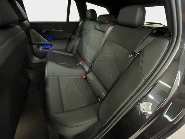 5er Touring 520i M-Sport 190PS/140kW Steptronic +AHK +20" +MSportpaket +MSportfahrwerk +DrivingAssistantPlus +AdaptiveLED +HarmanKardon +DigitalKey +ParkAssist +Sitzhzg +WirelessCharging +Sonnenschutzverglasung +ShadowLine 