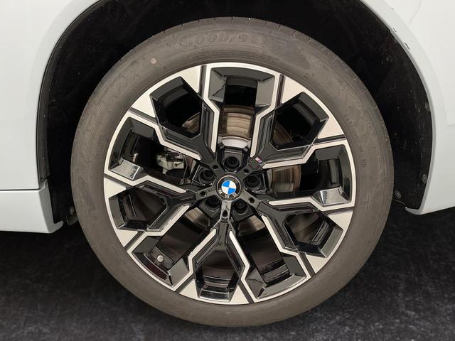 X3 20 xDrive 190PS 140kW +AHK +20"M +MSportpaket +MSportfahrwerk +PremiumPaket +DrivingAssistantPlus +AdaptiveLED +HarmanKardon +Komfortzugang +Elektr. SportSitze+Memory+Sitzhzg +Lenkradhzg +ParkAssist +WirelessCharging +PrivacyGlas 