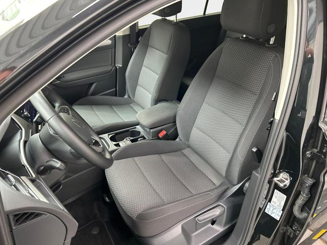 Volkswagen Touran Comfortline Edition 1.5 TSI EVO ACT 150PS/110kW DSG7 2026 | *7-SITZER* +AHK +CarPlay +RFK +17"ALU +SHZ. +Get&ouml;nte Scheiben 
