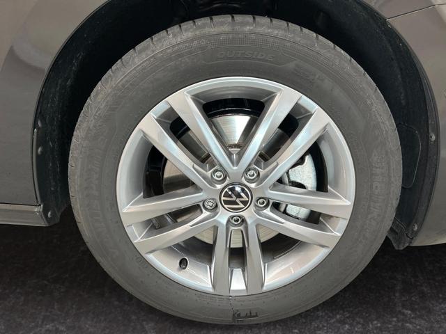 Volkswagen Touran Comfortline Edition 1.5 TSI EVO ACT 150PS/110kW DSG7 2026 | *7-SITZER* +AHK +CarPlay +RFK +17"ALU +SHZ. +Get&ouml;nte Scheiben 