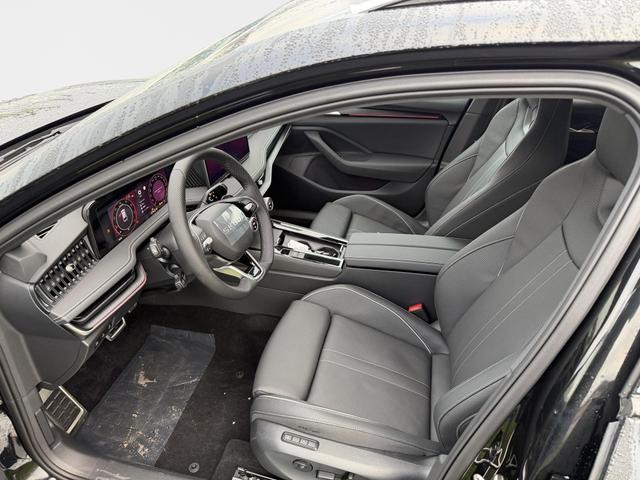Skoda Superb Combi Sportline 2.0 TSI 200PS/147kW DSG7 2027 | +19"ALU +Standheizung +360 +Bel&uuml;fte.vstz +Massage +Adapt.Temp. +DCC +KESSY +Matrix +Trained-Park-Assist 