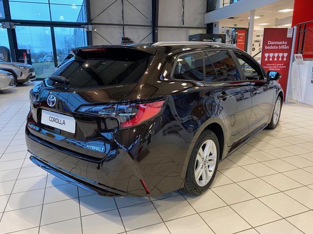 Toyota Corolla Touring Sports