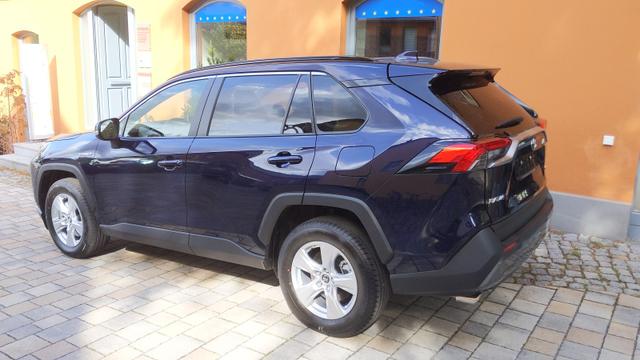 Toyota RAV4 T2 2.0 VVT-i 175PS 129kW 6G 2021 