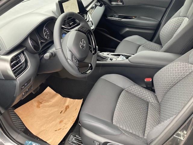 C-HR C-LUB Design 1.8 Hybrid 122PS 90kW CVT 2023 