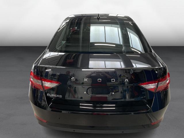 Superb Style 2.0 TDI AdBlue 200PS 147kW DSG 2023 