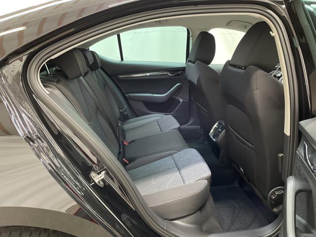 Octavia Style 2.0 TDI AdBlue 150PS 110kW DSG7 2023 