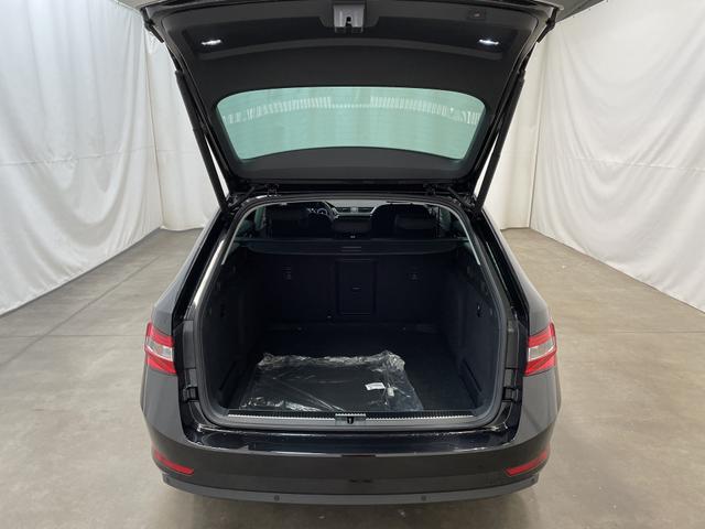 Superb Combi Style 1.5 TSI ACT 150PS 110kW DSG 2023 