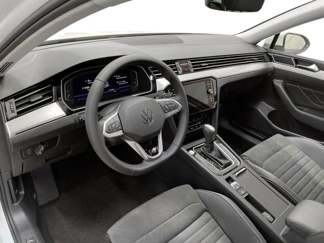 Passat Variant Elegance 2.0 TDI 200PS/147kW DSG7 2023 R-Line Exterieur 