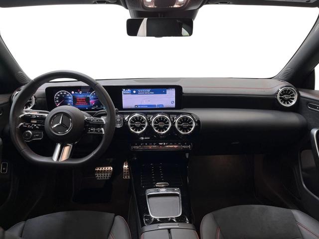 Mercedes-Benz CLA Shooting Brake AMG Line 200 SB 1.3 DCT 163PS/120kW 2024 | +LED +NAVI +Digtales Display +Keyless GO 