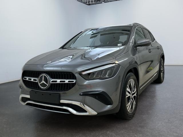 Mercedes-Benz GLA - Progressive 200 163PS/120kW 7G-DCT 2024 | +18" Alu +Advance Paket +AHK +El. Heckklappe Gebraucht, Jung & Jahreswagen