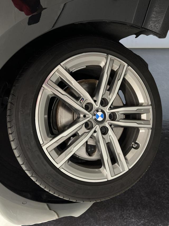 BMW 1er M Sport 118 i 1.5 aut. 136PS/100kW 2024 | *+PANO+LED+PDC+Sport-Fahrwerk+17" Alu* 