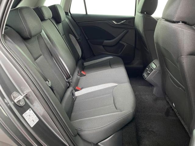 Beispielbilder, ggf. teilweise mit Sonderausstattung