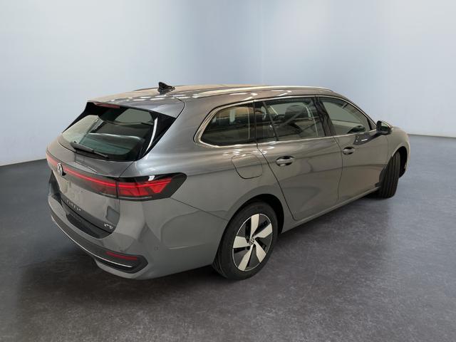 Volkswagen Passat Variant Business 1.5 eTSI 150PS/110kW DSG7 2025 +AHK +17" Bologna +KomfortPaket +AssistenzPaket 