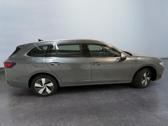 Volkswagen Passat Variant Business 1.5 eTSI 150PS/110kW DSG7 2025 +AHK +17" Bologna +KomfortPaket +AssistenzPaket 