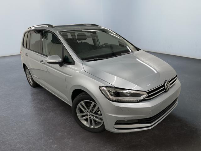 Volkswagen Touran - Comfortline Edition 1.5 TSI EVO ACT 150PS/110kW DSG7 2025 +Navi +AppConnect +17" Salvador +LED +RFK Vorlauffahrzeuge