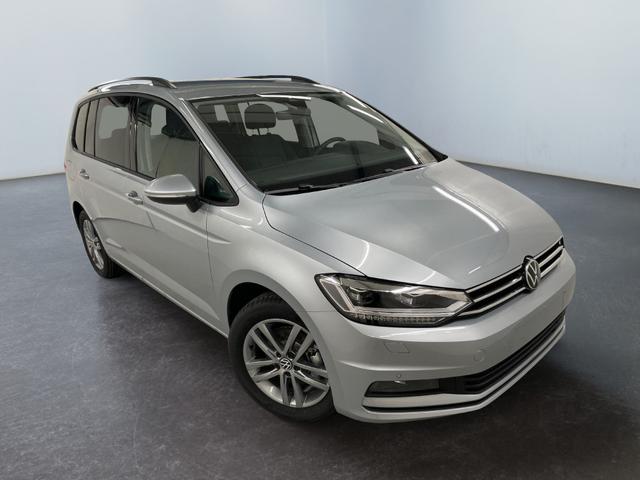 Volkswagen Touran - Comfortline Edition 1.5 TSI EVO ACT 150PS/110kW DSG7 2025 +Navi +AppConnect +17" Salvador +LED +RFK