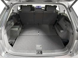 Skoda Kodiaq Selection 1.5 eTSI mHEV 150PS/110kW DSG 2026 7-Sitzer | *+19" ALU +RFK +Winter-Paket +LED +Beheizbare Rücksitze +Sunset* 