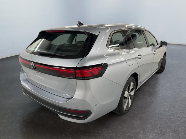 Volkswagen Passat Variant Business 1.5 eTSI 150PS/110kW DSG7 2025 +17" Bologna +KomfortPaket +AssistenzPaket 