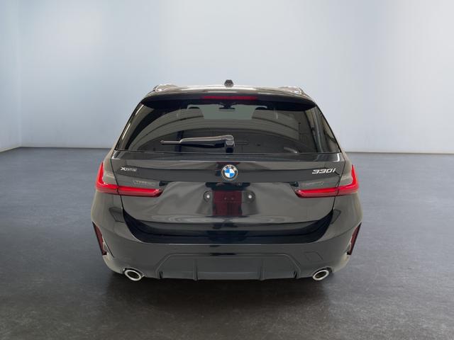 BMW 3er Touring 330 i xDrive M Sport 245PS/180kW 2025 | *+19" Alu +ACC +AHK +Pano +RFK/PDC +HiFi +Sensatec* 