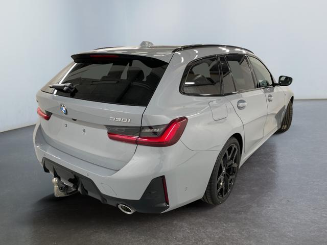 BMW 3er Touring 330 i xDrive M Sport 245PS/180kW 2025 | *+19" Alu +ACC +AHK +Pano +RFK/PDC +HiFi +Sensatec* 