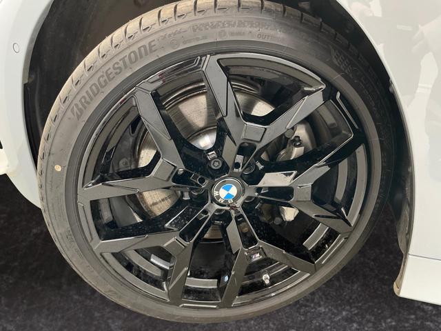 BMW 3er Touring 330 i xDrive M Sport 245PS/180kW 2025 | *+19" Alu +ACC +AHK +Pano +RFK/PDC +HiFi +Sensatec* 